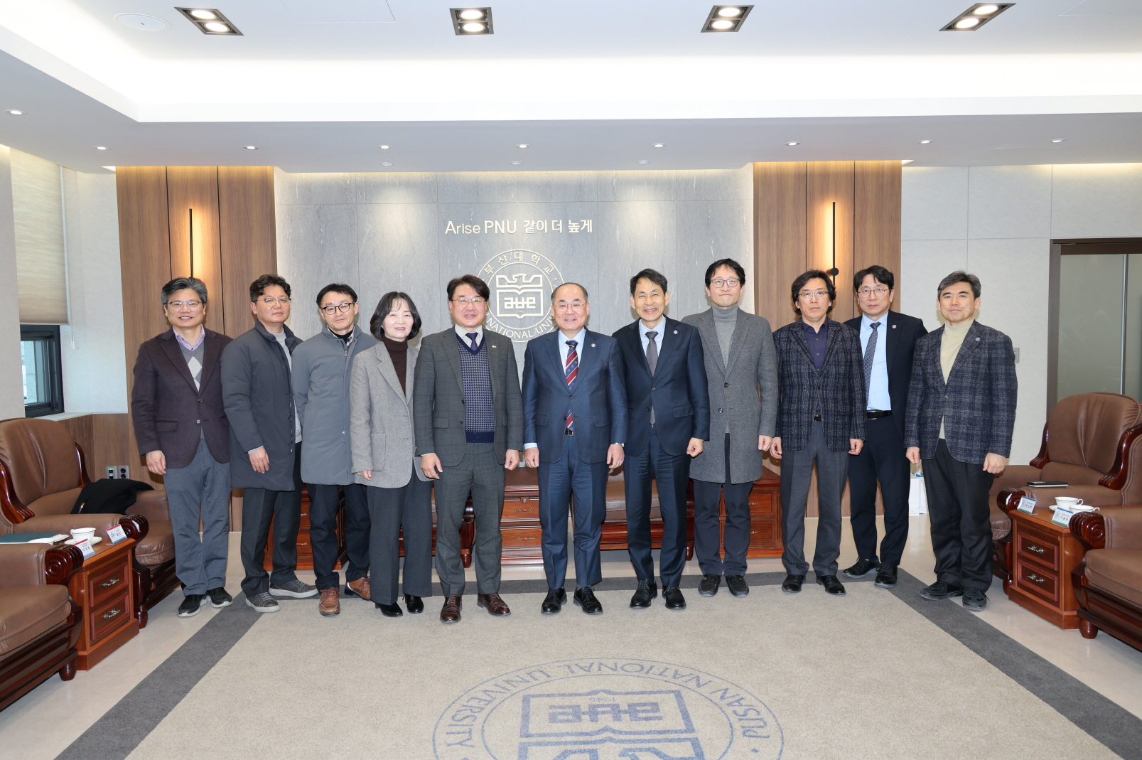 '내빈 접견_이정곤 밀양시 부시장'